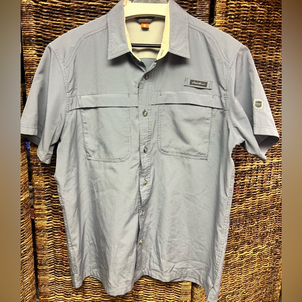 Eddie Bauer-‎ Sport Shop Vented back, Large Button Up Shirt, Grey/Blue